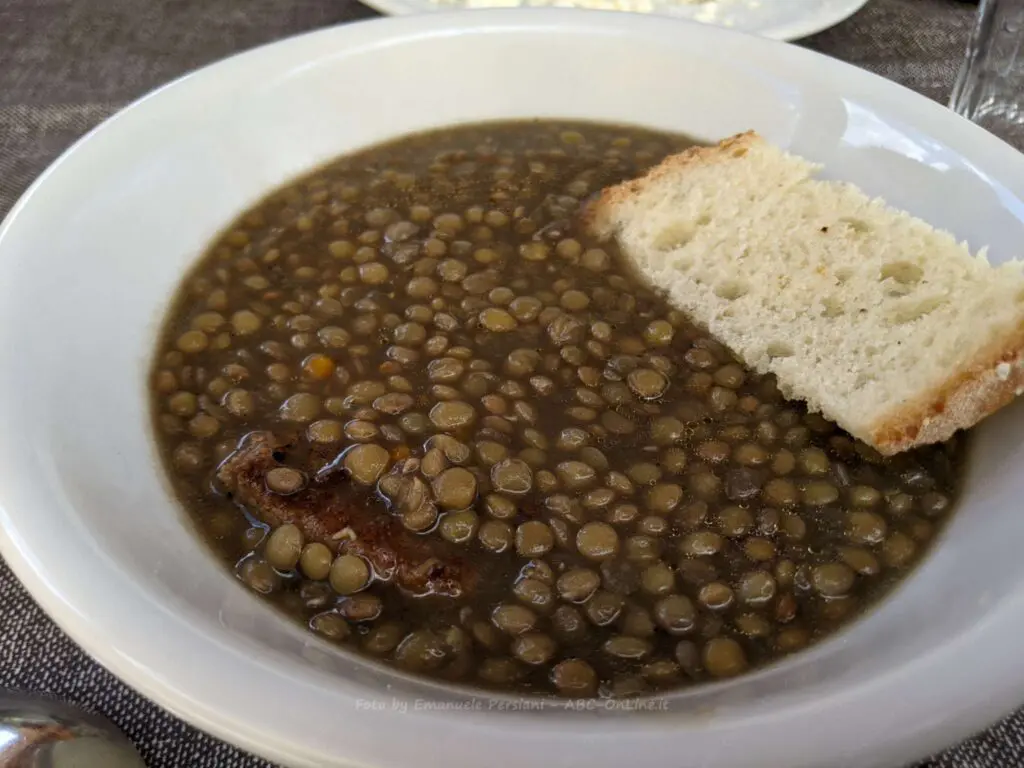 ricette invernali con la lenticchia di Castelluccio di Norcia e la salsiccia