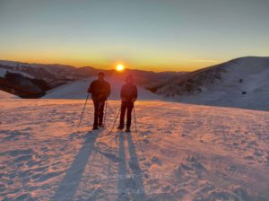 trekking escursione ciaspolata tramonto monti sibillini outdoor a norcia e valnerina